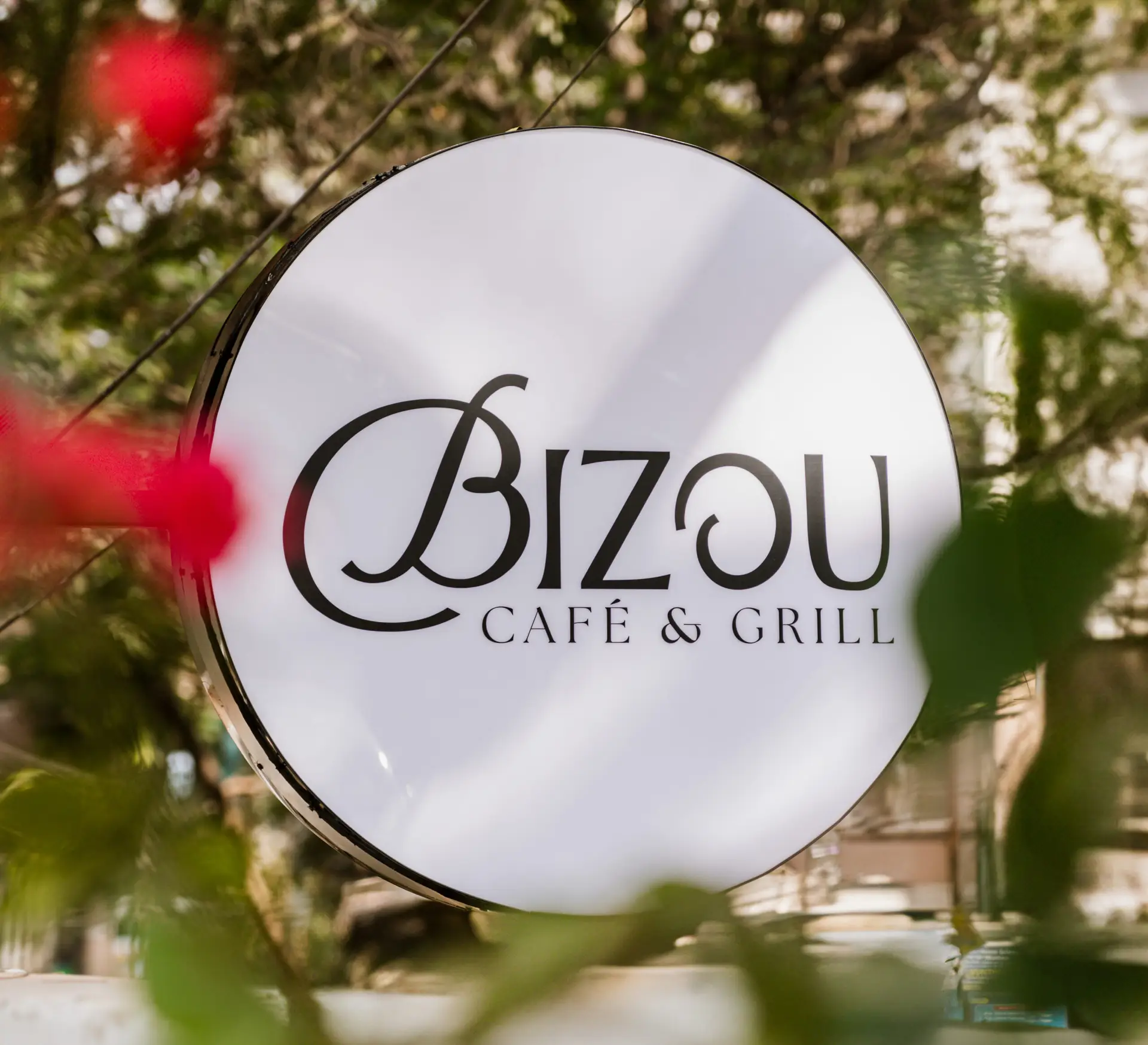 bizou cafe & grill logo, alagesan road, saibaba colony, coimbatore